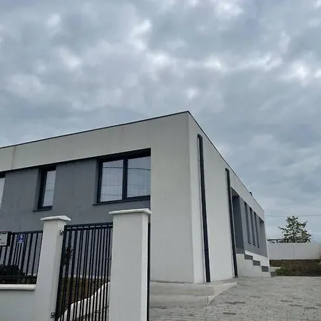 Vila Andrea Oradea Exterior photo