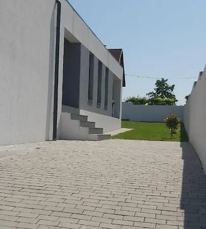 Vila Andrea Oradea Exterior photo